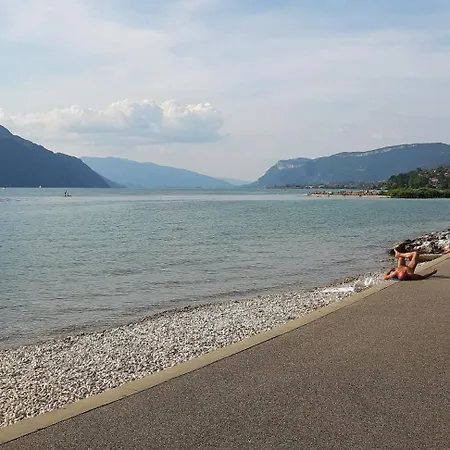 Studio centre avec parking et vue Appartement Aix-les-Bains